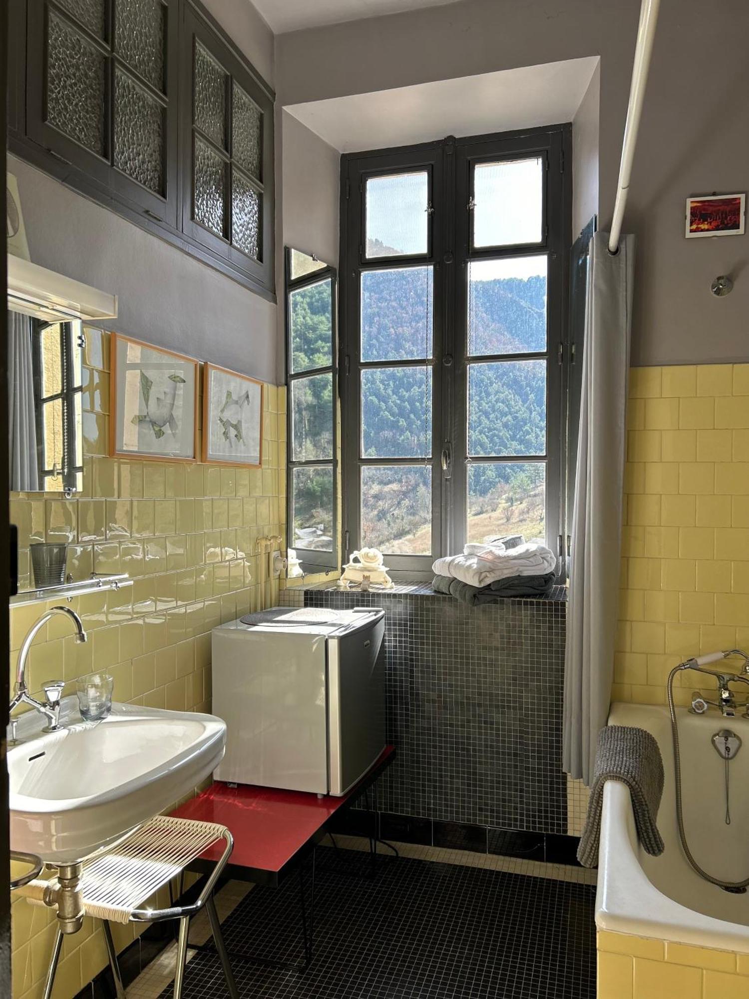 Ermitage De Peyreleau Bed & Breakfast ภายนอก รูปภาพ