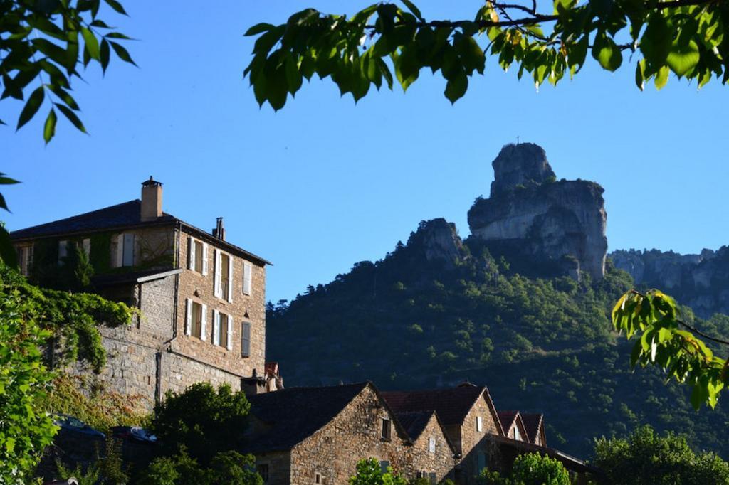 Ermitage De Peyreleau Bed & Breakfast ภายนอก รูปภาพ