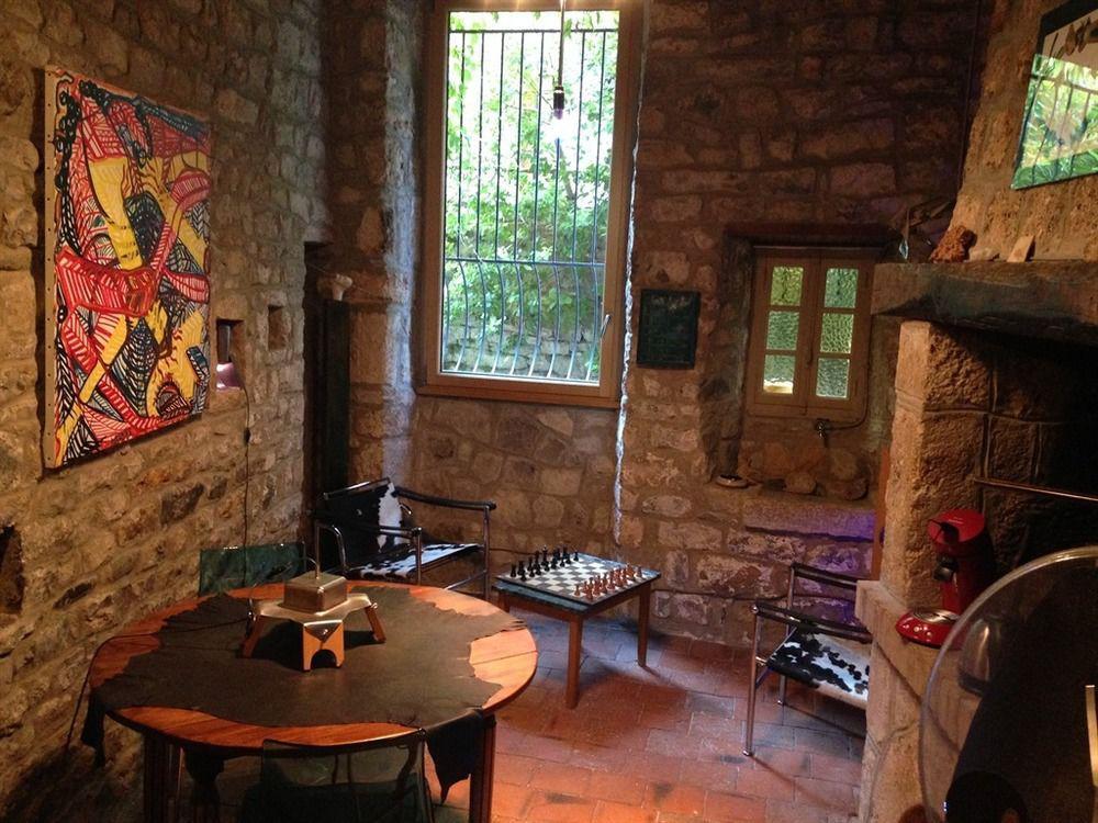 Ermitage De Peyreleau Bed & Breakfast ภายนอก รูปภาพ