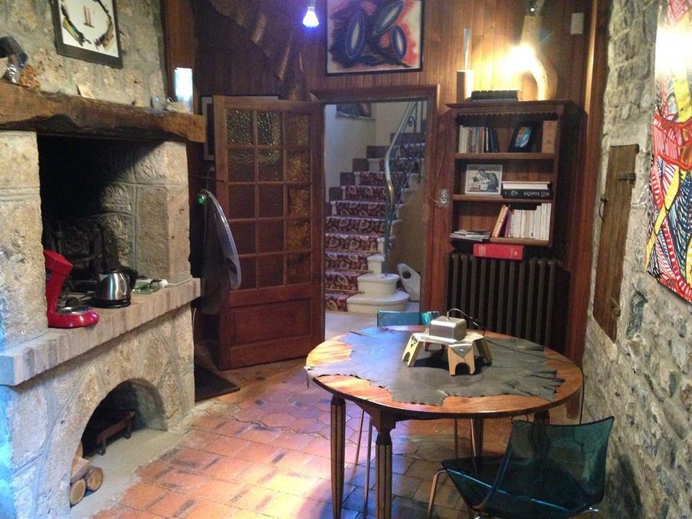 Ermitage De Peyreleau Bed & Breakfast ภายนอก รูปภาพ