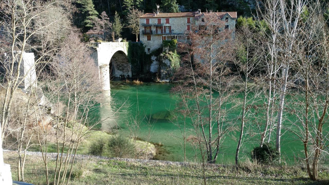 Ermitage De Peyreleau Bed & Breakfast ภายนอก รูปภาพ
