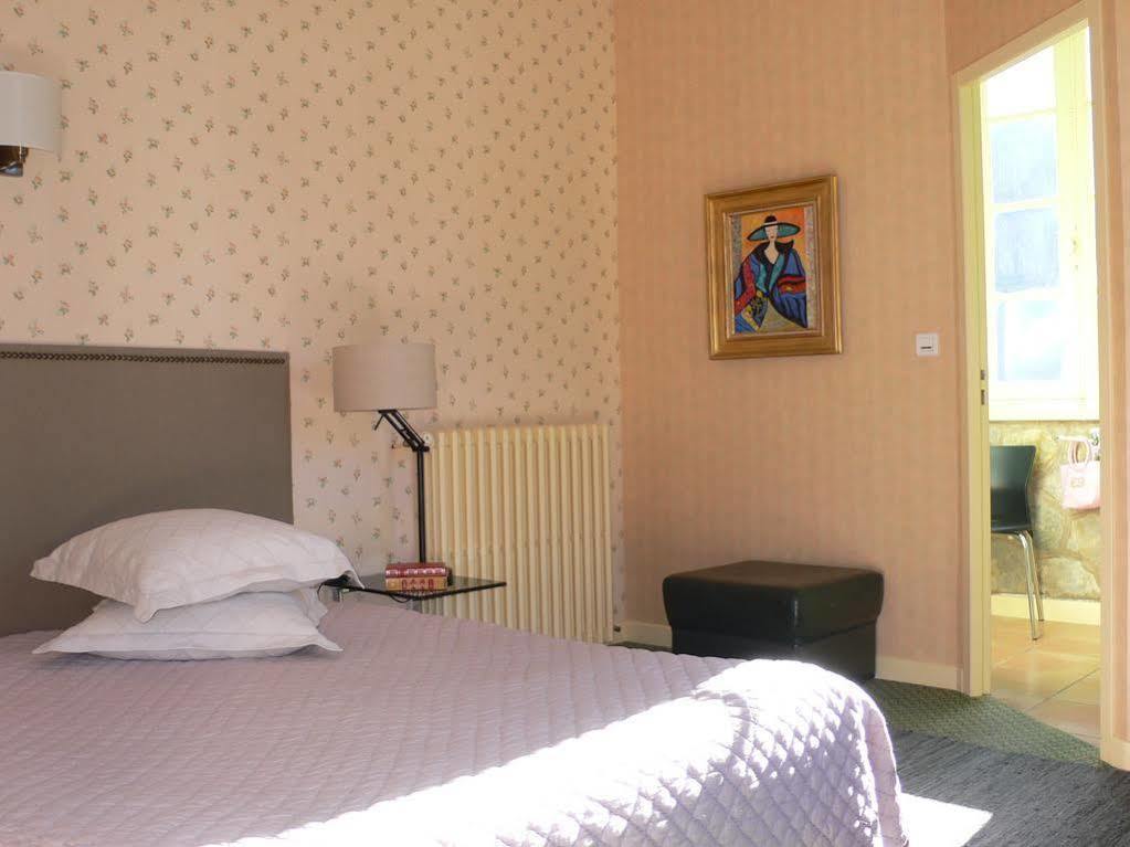 Ermitage De Peyreleau Bed & Breakfast ภายนอก รูปภาพ