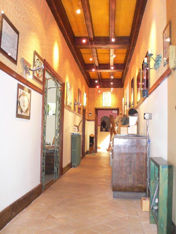 Ermitage De Peyreleau Bed & Breakfast ภายนอก รูปภาพ